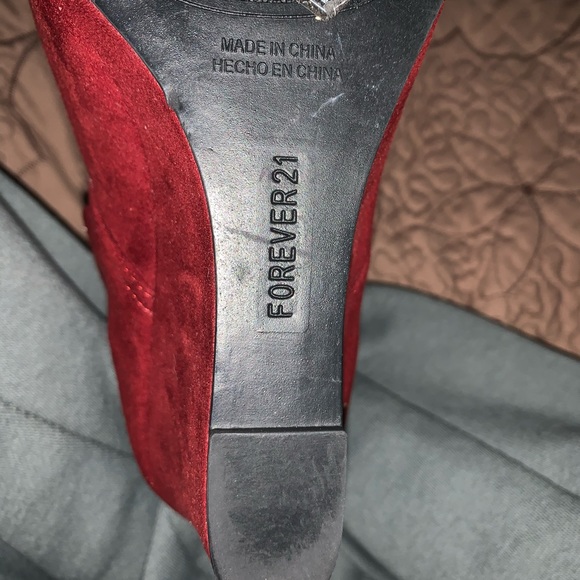 Platform booties - Picture 5 of 5